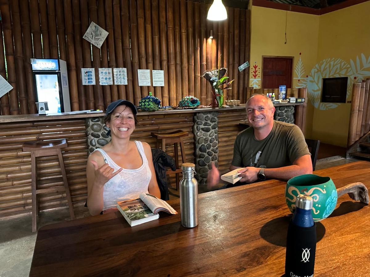 Luminosa Uvita Hostel Ngoại thất bức ảnh